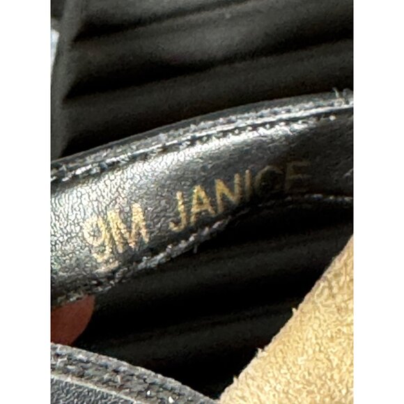 Soul Naturalizer Janice Women's 9M Black Sandals Cutout Design Cushioned Footbed - Picture 3 of 16